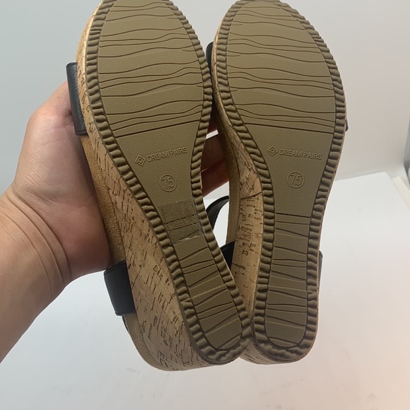 Dream Pairs Women Ankle Strap Wedge Sandals Strap Platform Heel Beautiful!!!! - Picture 13 of 13